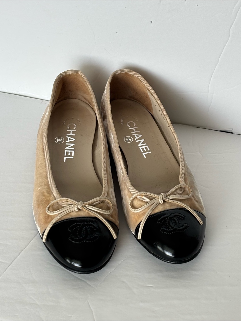 CHANEL Beige Velvet Ballet Flats with Black Patent Cap Toe